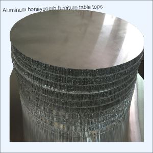 Aluminijasti pulti za pohištvo iz satja